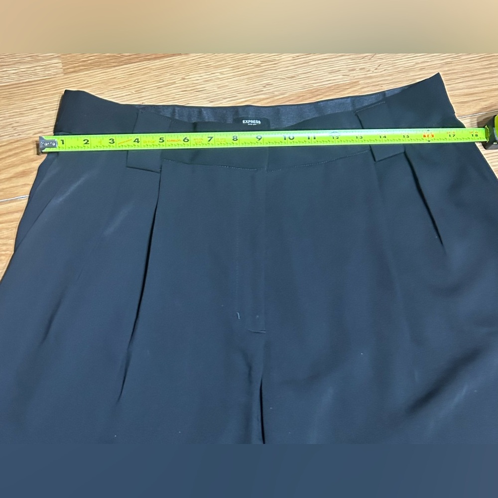 Express Black Wide-Leg Women's Pants - Picture 9 of 13